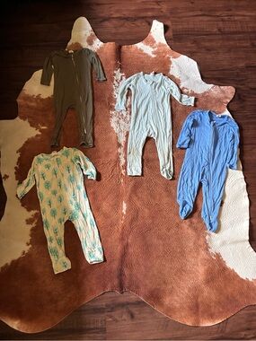Kids One-Piece Footed Pajama - Blue, Olive, Light Blue, Cream with Teal Print